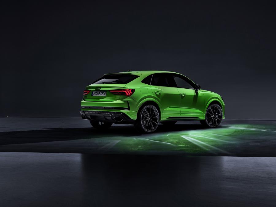 Audi RS Q3 Sportback 2019 года  (WW) (фото 9 из 71)